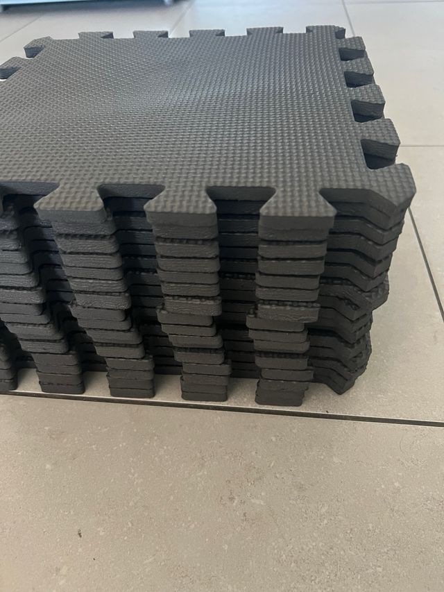 Esterillas suelo puzzle negras x16