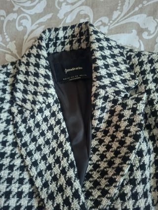 Abrigo Stradivarius Pata de Gallo