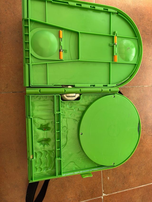 Mochila Pokémon Verde con Poké Ball