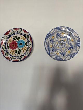 Piatti decorativi dipinti a mano