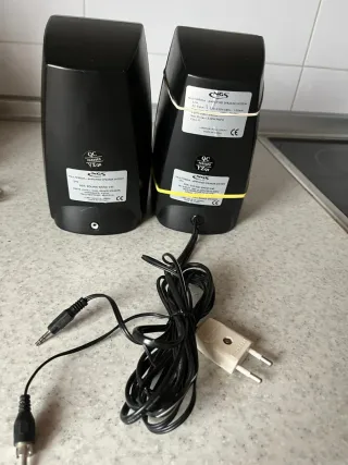 ALTAVOCES DE CLAVIJA UNIVERSAL NGS