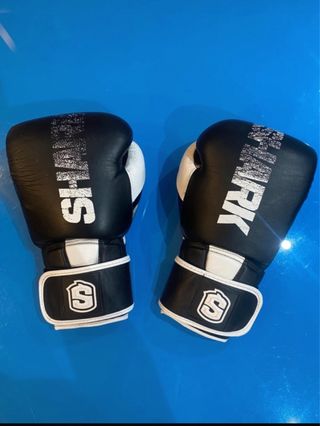 Guantes de Boxeo Shark Negros