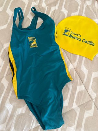 Bañador y gorro Colegio Nueva Castilla