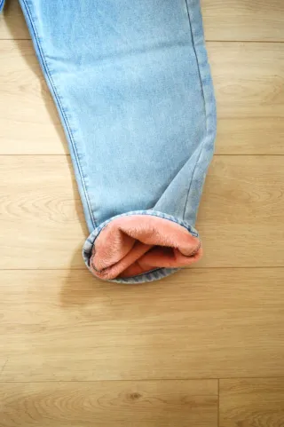 Pantalón vaquero forrado de pelito