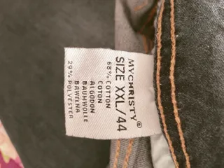 Pantalón vaquero chica con mariposas