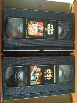 Star Wars VHS: La Amenaza Fantasma y Ataque Clones