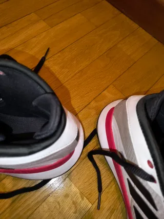 Adidas Bounce Legend 41.5