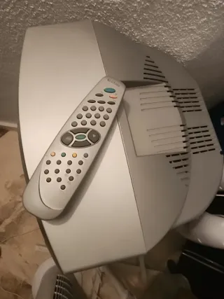 Televisor Bluesky Gris