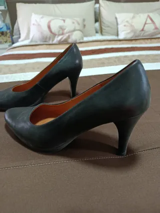 Zapatos de tacón negros