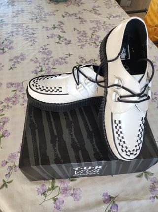 Zapatos Creepers Blancos con Cordones