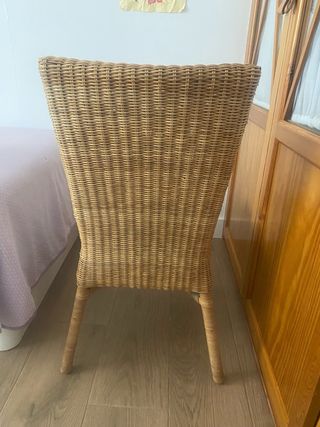 Silla de mimbre para salón/cocina