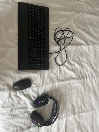 Set Gaming Logitech Pro Nero