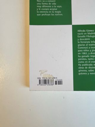 Libro juvenil “Un amigo en la selva”