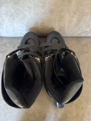 Patines en línea negros