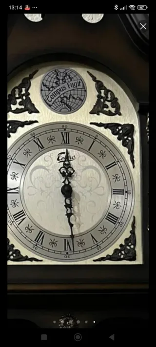 Reloj de pared antiguo