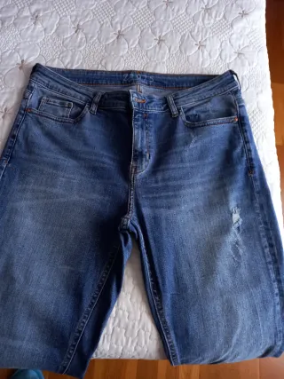 Pantalón vaquero mujer Zara