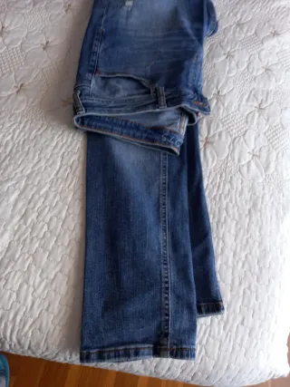 Pantalón vaquero mujer Zara