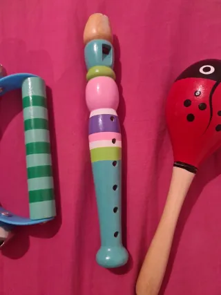 Juguetes musicales de madera