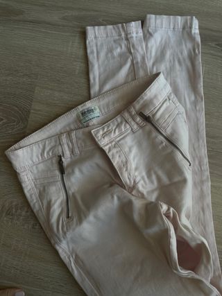 Pantalones pitillo Bershka