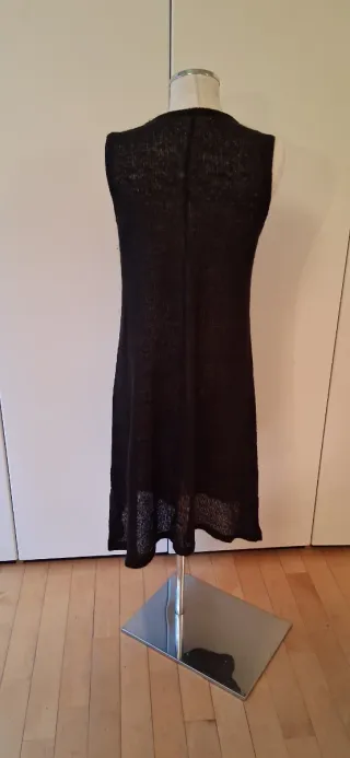 Abito e cardigan, completo in maglia nero