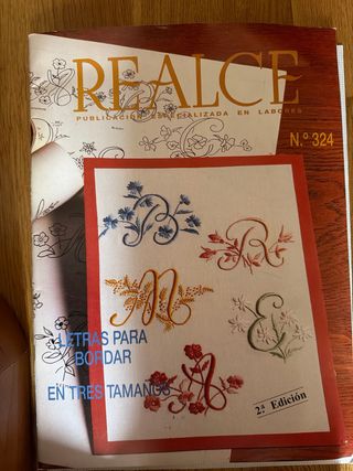 Revistas variadas de labores