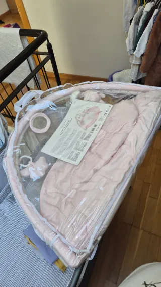 Manta de actividades para bebé rosa