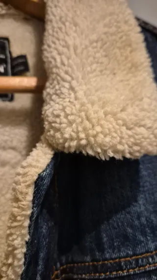 Chaqueta vaquera Topman forrada sherpa Talla M