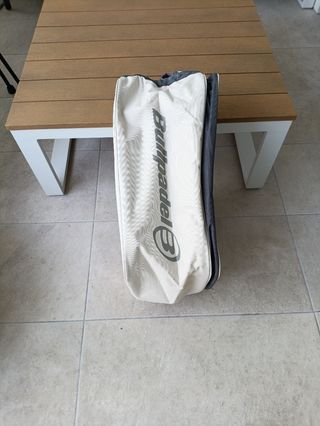 Paletero de pádel Bullpadel