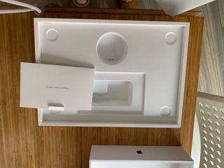 Caja MacBook Air 13 M2 (2022)