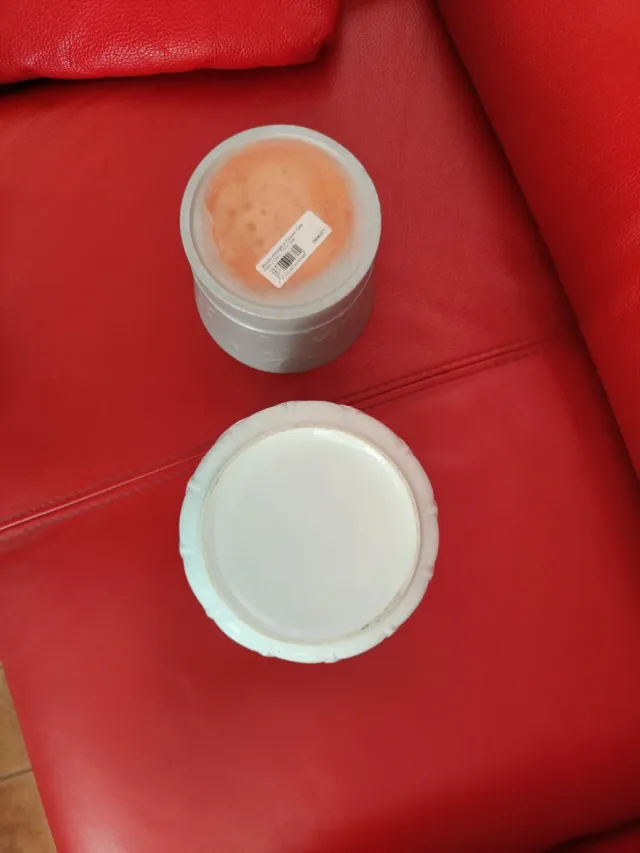 2 tiestos cerámica blanco y gris