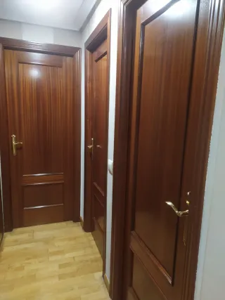 Puertas de paso y armarios madera