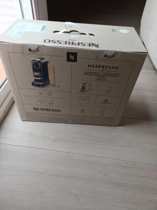 Cafetera Nespresso CitiZ