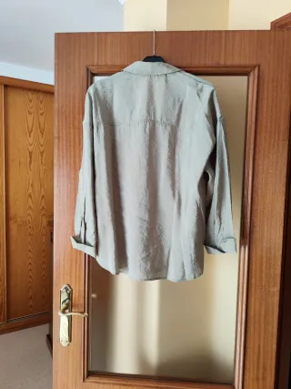 Camisa Oversay verde oliva Talla M
