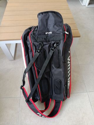 Paletero pádel rojo y negro