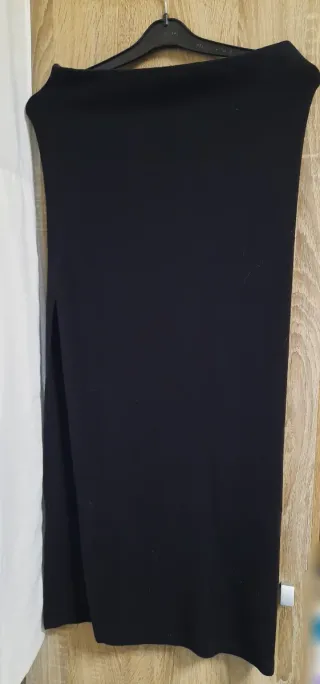 Falda larga Bershka negra Talla M