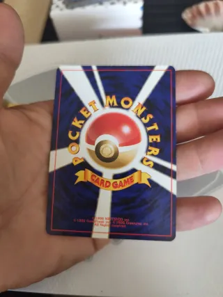 Carta Pokémon Aerodactyl Japonés No. 142