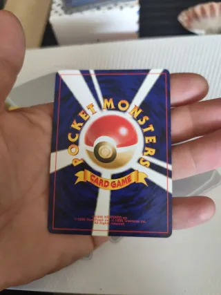 Carta Pokémon Aerodactyl Japonés No. 142