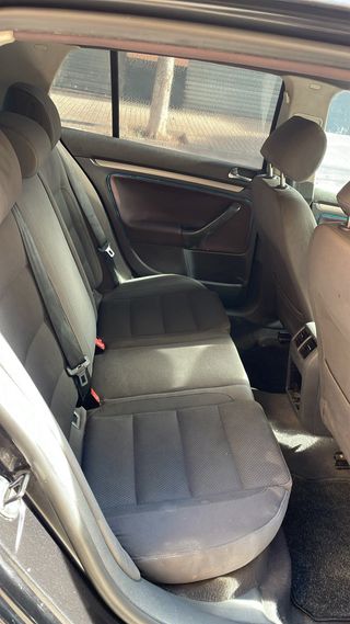 Volkswagen Golf 2004