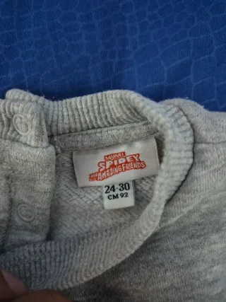 Maglioncini bimbo 4 pezzi