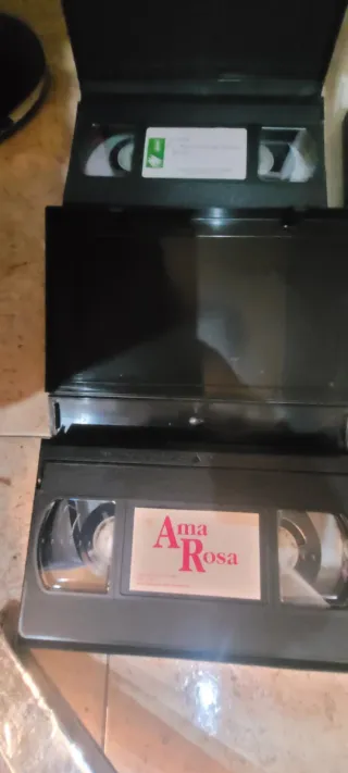 Lote 4 Películas VHS (Español)