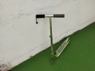 Patinete plegable azul