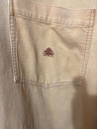 Camisa de pana amarilla