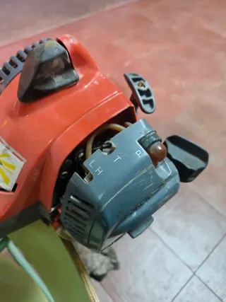 Oleo-Mac BC240