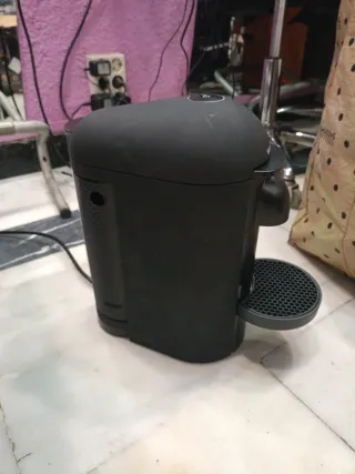 Cafetera Nespresso Krups Negra