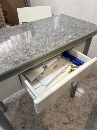 Mesa cocina plegable con 2 sillas NUEVAS Ikea