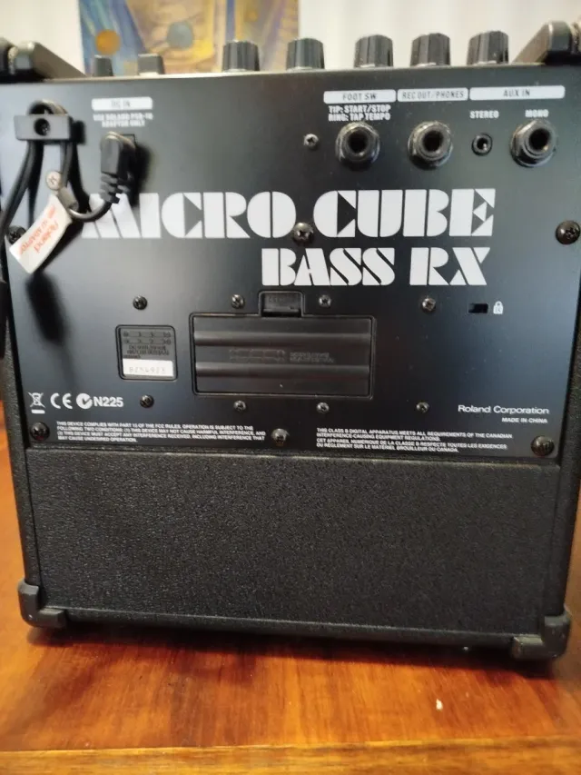 Ampli Roland Bass Micro Cube RX