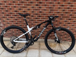 Bicicleta Canyon Lux World Cup Talla M