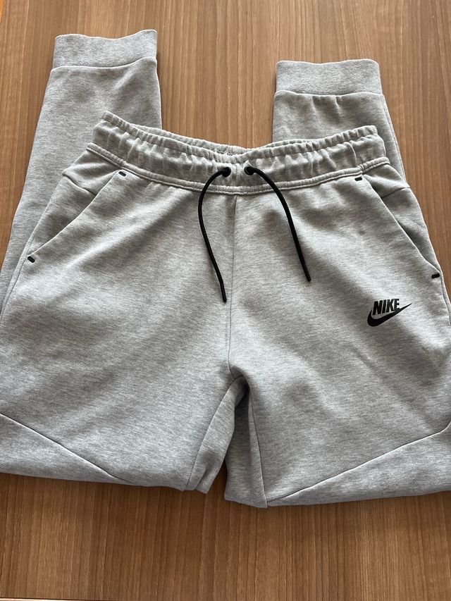 Pantalón Nike Tech Fleece Niño Talla XL, 158-170cm