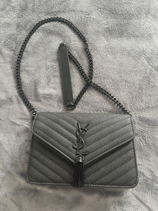 Bolso fiesta Saint Laurent cadena negra