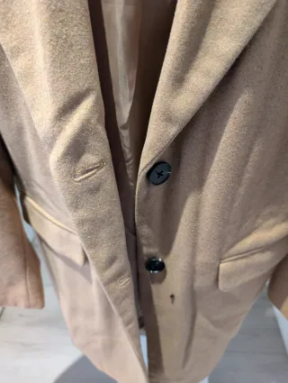 Abrigo de paño beige